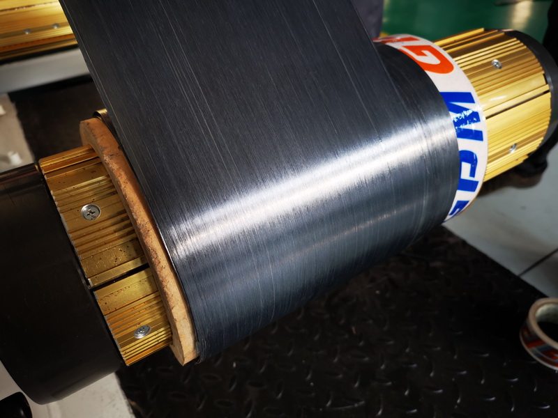 PPS+連續(xù)碳纖維增強熱塑性預(yù)浸料單向帶生產(chǎn)線（CFRTP-UD帶）